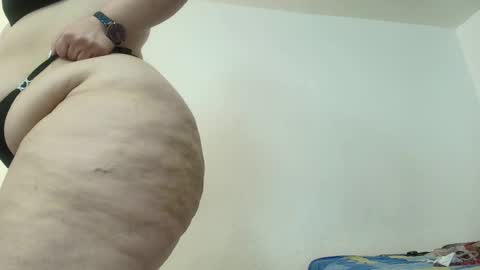Snapshot of sexy_curvi chatting on 20, 12, 2024 karla instagram online show from 20, 12, 2024