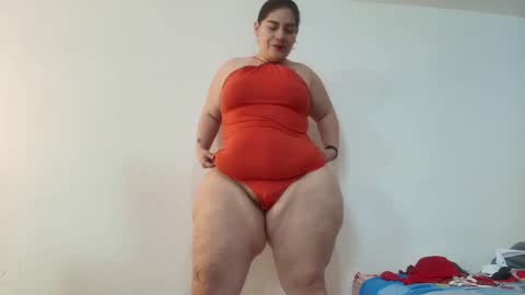 Snapshot of sexy_curvi chatting on 23, 12, 2024 karla instagram online show from 23, 12, 2024