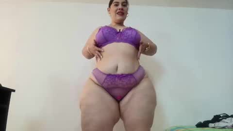 Snapshot of sexy_curvi chatting on 15, 1, 2025 karla instagram online show from 15, 1, 2025