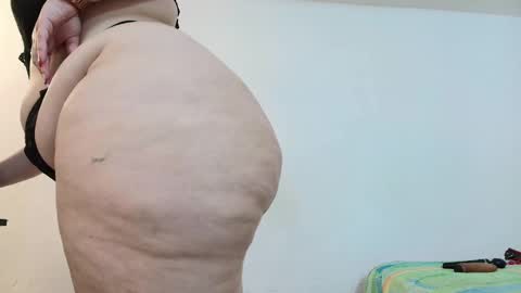 Snapshot of sexy_curvi chatting on 20, 2, 2025 karla instagram online show from 20, 2, 2025