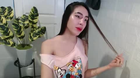 Snapshot of sexy_emily92 chatting on 21, 9, 2025 sexy_emily92 online show from 21, 9, 2025