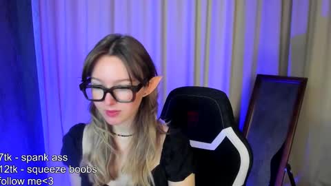 Snapshot of sexy_forest_fairy_ chatting on 30, 11, 2025 Forest fairy online show from 30, 11, 2025