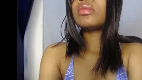 Snapshot of sexy_goddess_pet chatting on 18, 6, 2026 Ella online show from 18, 6, 2026