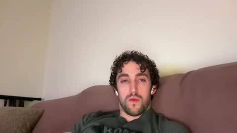 Snapshot of sexy_guy_8 chatting on 4, 12, 2024 sexy_guy_8 online show from 4, 12, 2024