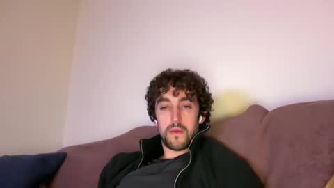 Snapshot of sexy_guy_8 chatting on 21, 1, 2025 sexy_guy_8 online show from 21, 1, 2025