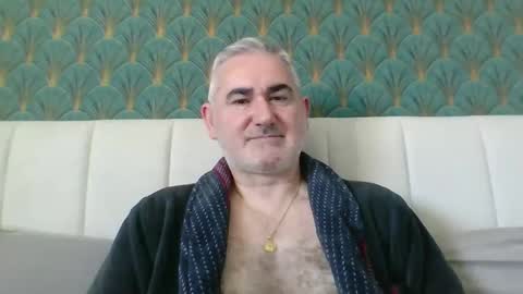 Snapshot of sexy_italiandaddy chatting on 5, 4, 2026 Antonio online show from 5, 4, 2026