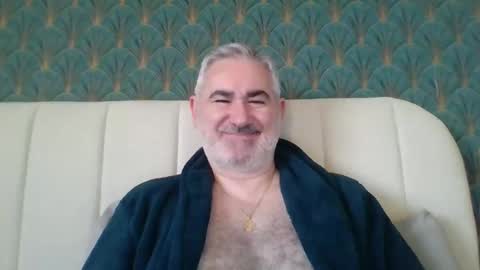 Snapshot of sexy_italiandaddy chatting on 20, 4, 2026 Antonio online show from 20, 4, 2026