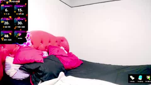 Snapshot of sexy_jhoan77 chatting on 25, 6, 2026 Jhoan online show from 25, 6, 2026