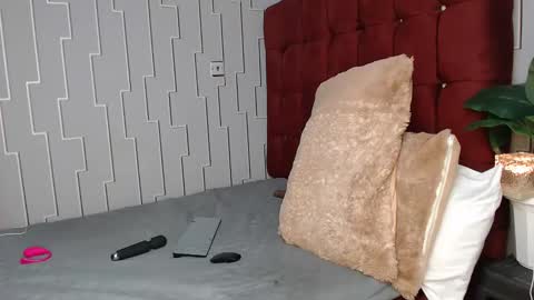 larisa online show from 7, 2, 2025