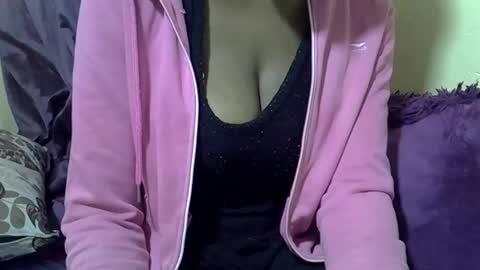 Snapshot of sexy_leila3 chatting on 12, 12, 2024 kayla online show from 12, 12, 2024