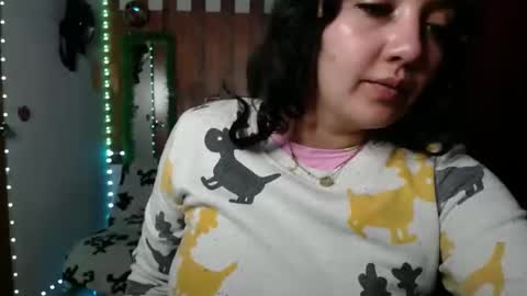 sexy lolas online show from 20, 2, 2025