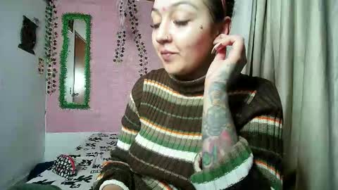 Snapshot of sexy_lolas chatting on 14, 1, 2026 sexy lolas online show from 14, 1, 2026