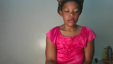 sexy_lyna online show from 16, 12, 2025