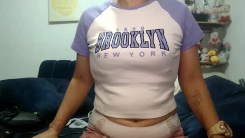 Snapshot of sexy_mary_69 chatting on 1, 10, 2025 Mary online show from 1, 10, 2025