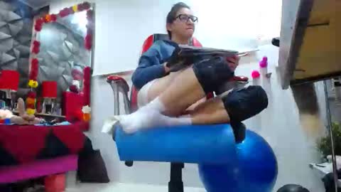 MARIPOSA online show from 13, 12, 2025