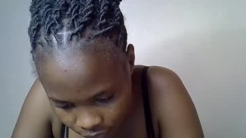 Molyne online show from 20, 4, 2026