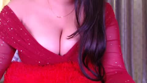 Snapshot of sexy_myra18 chatting on 15, 5, 2026 myra online show from 15, 5, 2026