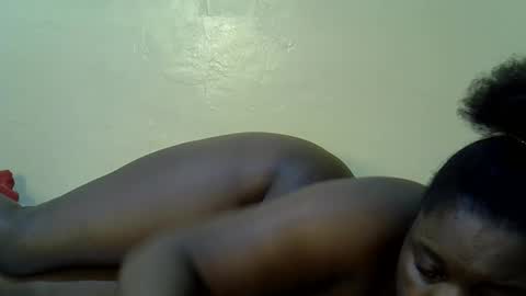 Snapshot of sexy_naila2 chatting on 30, 3, 2026 sexy_naila2 online show from 30, 3, 2026