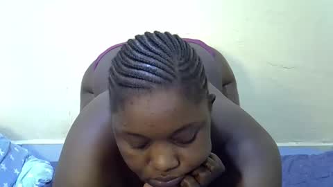 Snapshot of sexy_naila2 chatting on 8, 4, 2026 sexy_naila2 online show from 8, 4, 2026