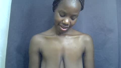 Snapshot of sexy_peach4 chatting on 23, 7, 2026 sexy_peach4 online show from 23, 7, 2026