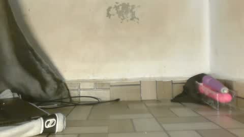Snapshot of sexy_petitqueen chatting on 1, 5, 2026 sexy_petitqueen online show from 1, 5, 2026