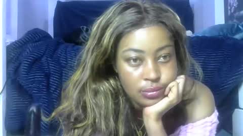 sexy pigeon online show from 10, 4, 2026