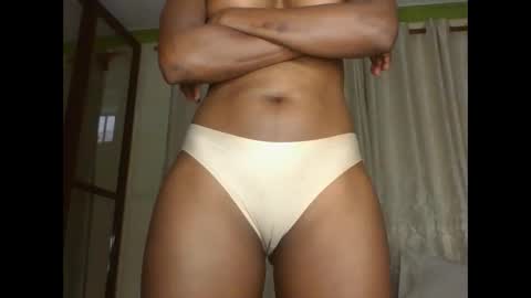 Snapshot of sexy_rio_ chatting on 7, 10, 2025 sexy_rio_ online show from 7, 10, 2025