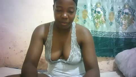 Snapshot of sexy_sandrah chatting on 2, 7, 2026 sexy_sandrah online show from 2, 7, 2026