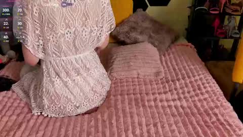 Sexy school online show from 11, 4, 2026