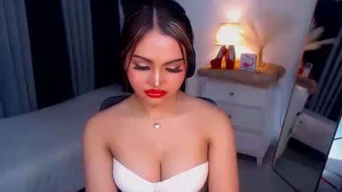 Snapshot of sexyadrianaqueents chatting on 16, 1, 2025 YOUR MISTRESS GODDESSS ADRIANA online show from 16, 1, 2025