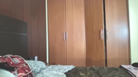 Alice Skay online show from 7, 2, 2026