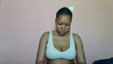 Snapshot of sexyapple2002 chatting on 22, 9, 2025 sexyapple2002 online show from 22, 9, 2025