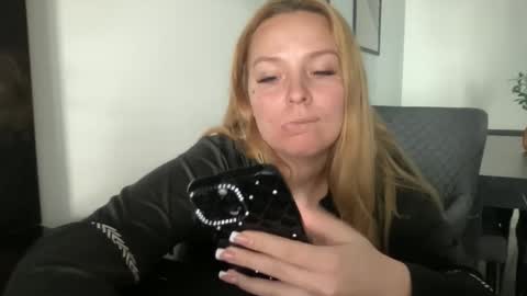 Snapshot of sexyayo666 chatting on 26, 2, 2026 ALAYA online show from 26, 2, 2026