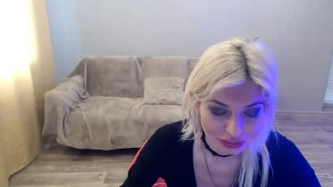 sexybeatriice online show from 28, 3, 2026