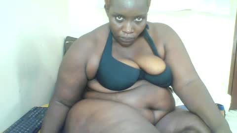Snapshot of sexyblackberry7 chatting on 4, 7, 2026 MAUREEN online show from 4, 7, 2026