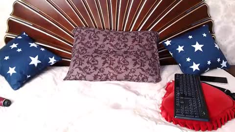 Snapshot of sexyblondebush chatting on 12, 3, 2025 Lana online show from 12, 3, 2025