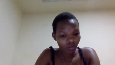 Snapshot of sexybrown14 chatting on 16, 9, 2025 Essy online show from 16, 9, 2025