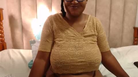 sexybustyxx online show from 18, 2, 2026