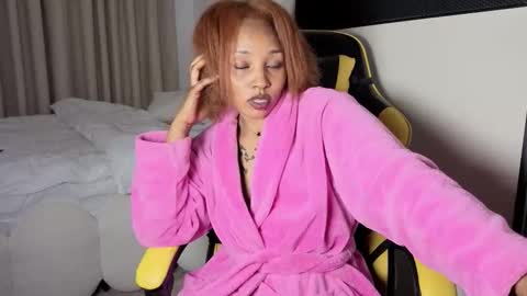Snapshot of sexycabdy chatting on 10, 9, 2025 sexycabdy online show from 10, 9, 2025
