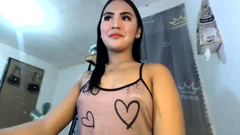 Snapshot of sexycheskax18 chatting on 15, 7, 2026 pretty Cheska online show from 15, 7, 2026