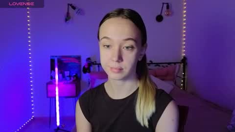 Snapshot of sexycocobutt chatting on 31, 10, 2025 Sophia online show from 31, 10, 2025