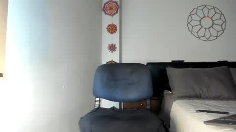Snapshot of sexycolombian2022 chatting on 17, 7, 2026 Antonioylola online show from 17, 7, 2026