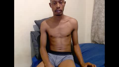 Snapshot of sexycouplexx01 chatting on 20, 2, 2026 sexycouplexx01 online show from 20, 2, 2026