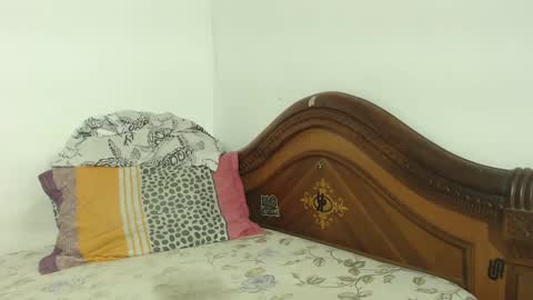 Snapshot of sexydarkhunter2 chatting on 17, 1, 2025 Mike online show from 17, 1, 2025