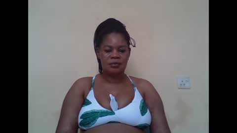 Snapshot of sexydove2 chatting on 9, 3, 2025 EMILY online show from 9, 3, 2025