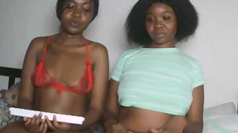 Snapshot of sexyebony283378 chatting on 8, 5, 2026 sexyebony283378 online show from 8, 5, 2026
