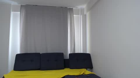 Snapshot of sexyelsexy1 chatting on 24, 2, 2025 Emma online show from 24, 2, 2025