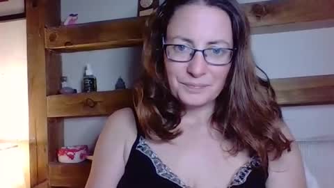 Snapshot of sexyemilyoliver chatting on 7, 10, 2025 Emily online show from 7, 10, 2025