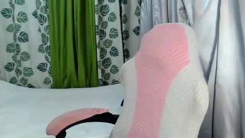 sexygirl_ynna online show from 2, 7, 2026
