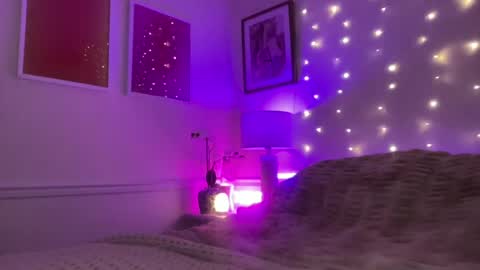 Ashley Love online show from 24, 6, 2026